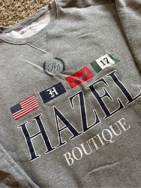 NWOT hazel boutique crewneck